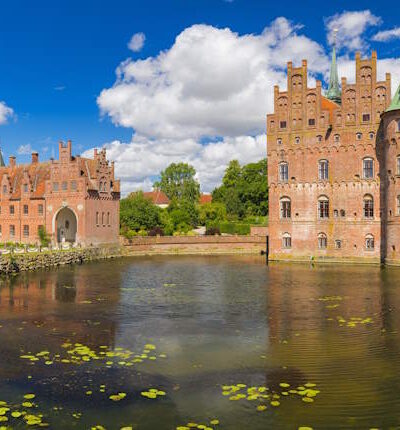 Schloss Egeskov – mittelalterliche Burg auf Fünen
